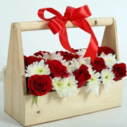 charming roses and daisies basket with fast delivery options