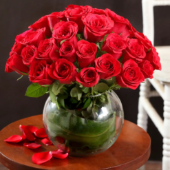 elegant 40 red roses in vase with fast delivery options