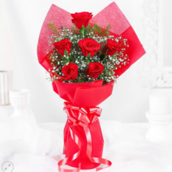 Romantic blushing red rose bouquet for gifting