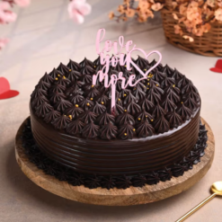 Romantic chocolate cake for love surprise