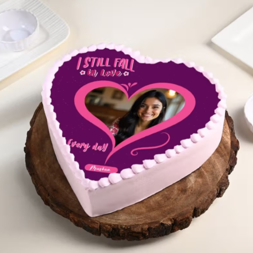 Heart Frame Photo Cake – Valentine’s Day Photo Cake