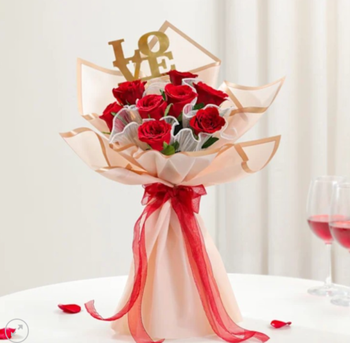 Romantic red rose bouquet for gifting in India