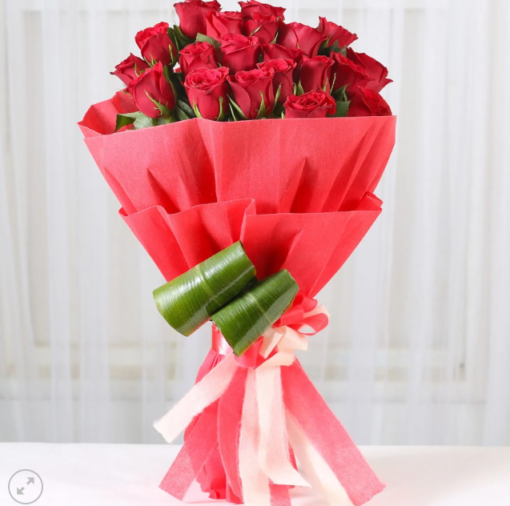 Romantic velvet red rose bouquet gift