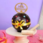 PINATA CAKES