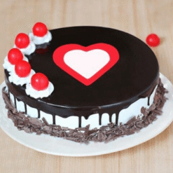 Black Forest Regal Treat Cake Online – Bakizo
