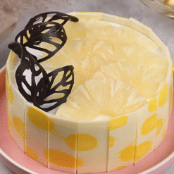 Tropical Gold Pineapple Cake – Fresh Pineapple Cream Delight
